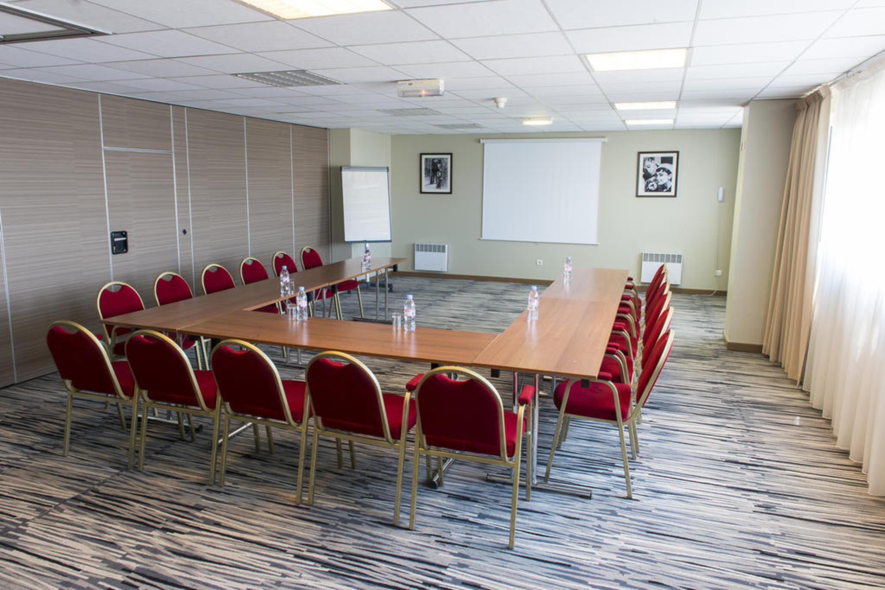 Ibis Styles Cannes Ле-Канне Екстер'єр фото
