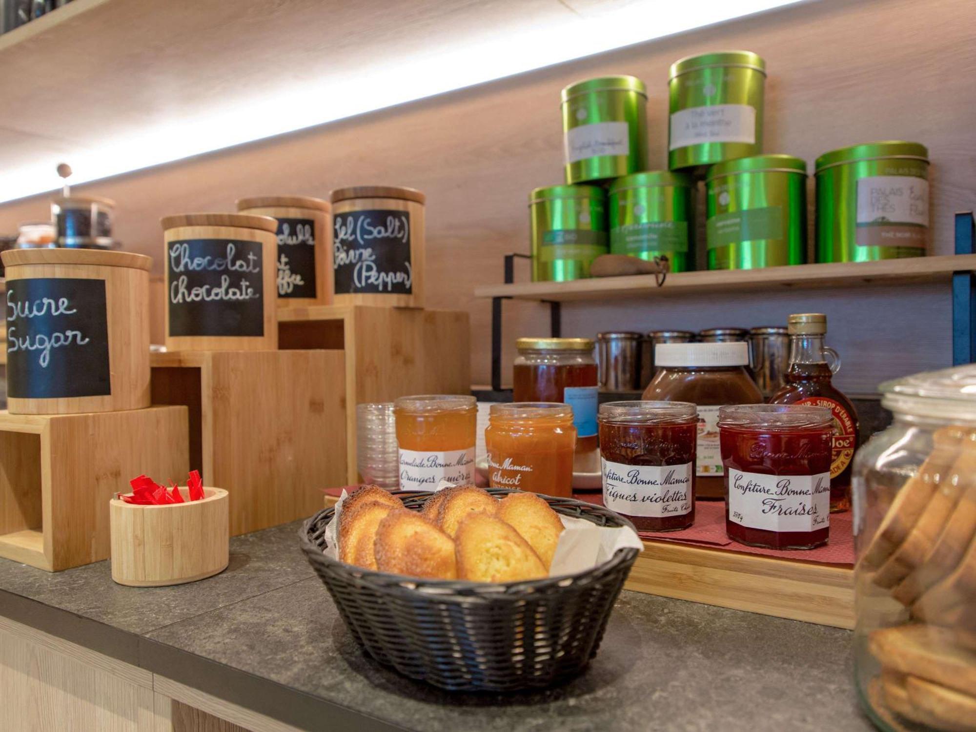 Ibis Styles Cannes Ле-Канне Екстер'єр фото